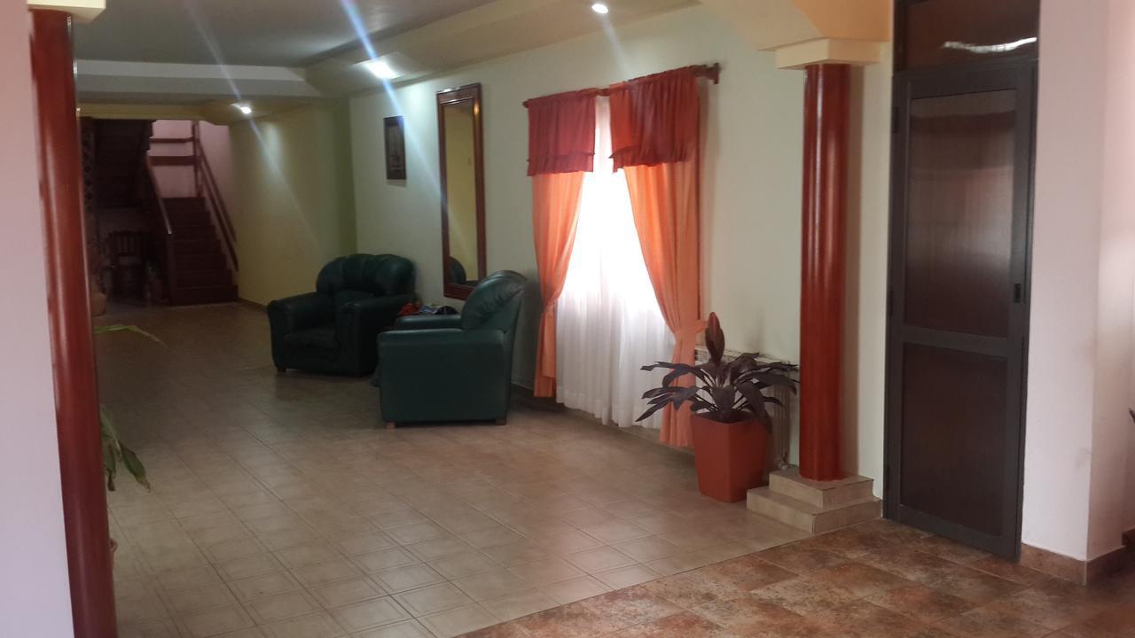 Gran Hotel Arauco Aimogasta 외부 사진